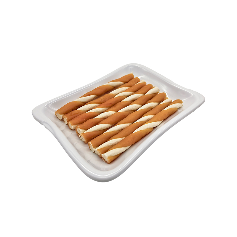 チキンスパイラル巻きコラーゲンチュースティック